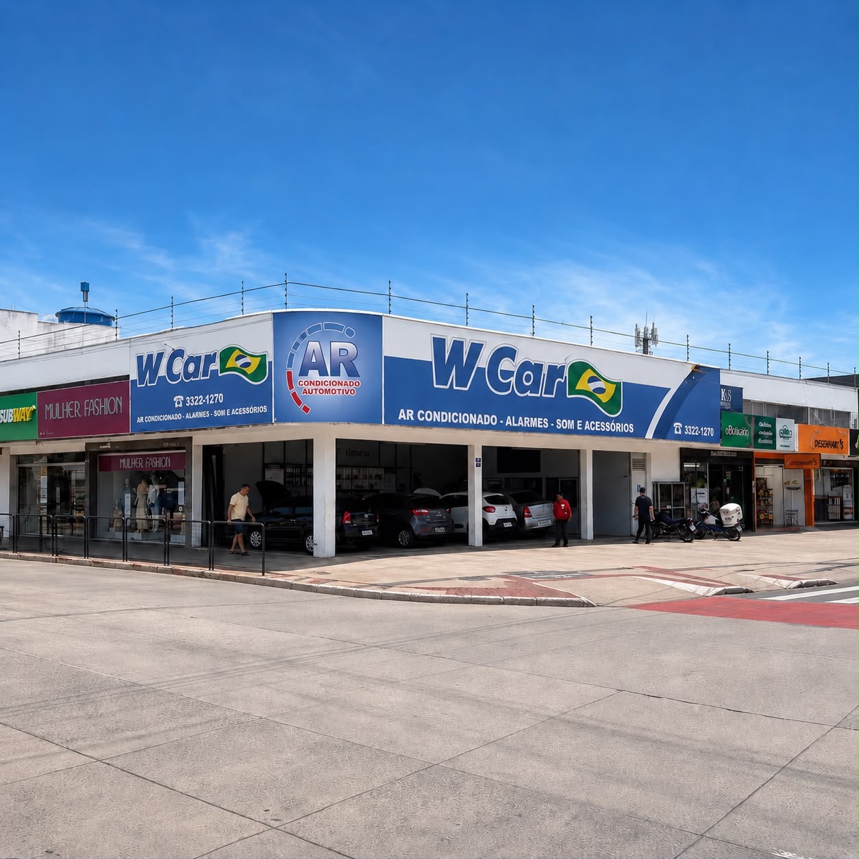 Fachada principal da W Car na Avenida Vitoria em Nazareth